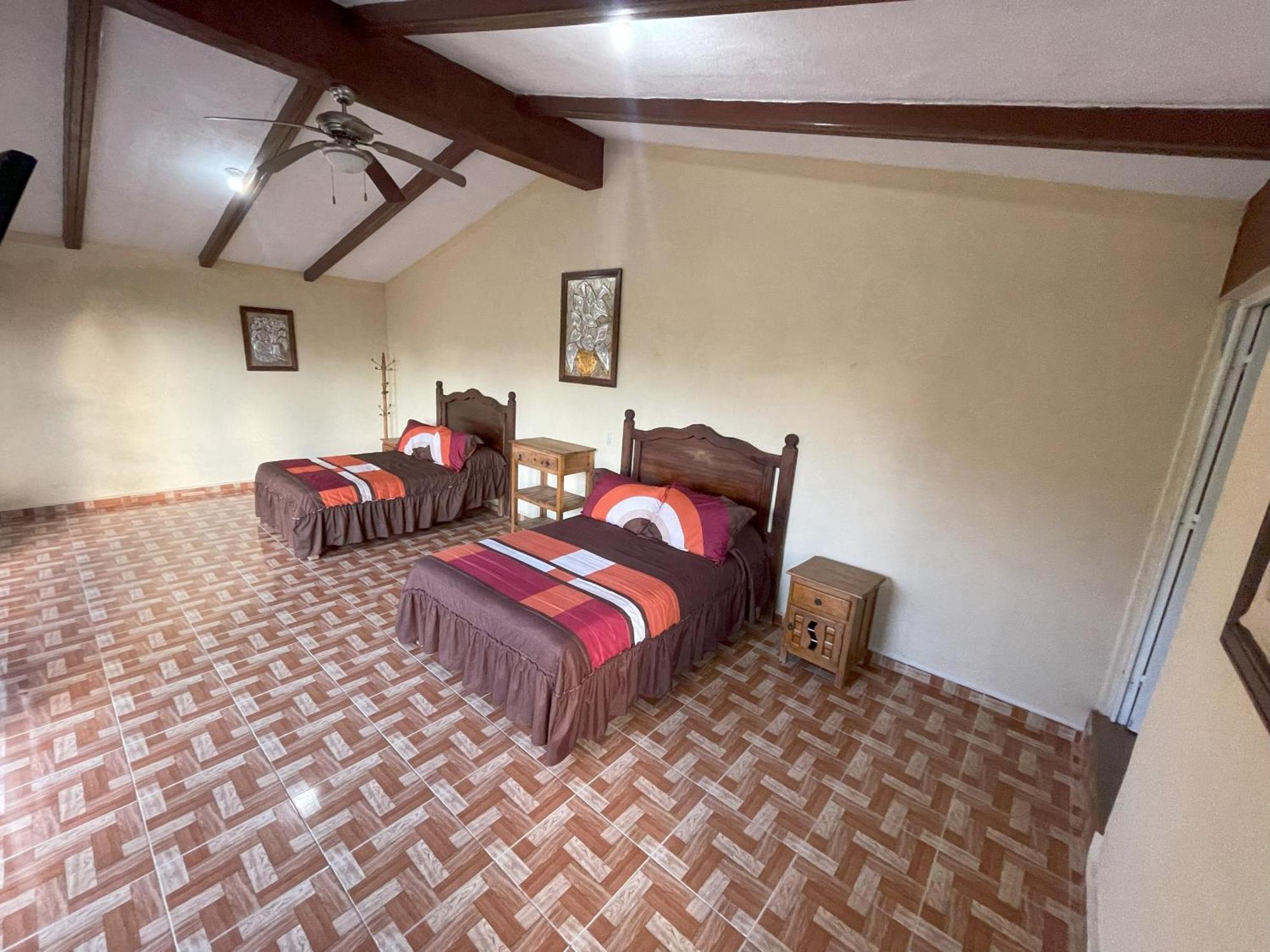Quinta Las Bugambilias Hotell Tecozautla Exteriör bild