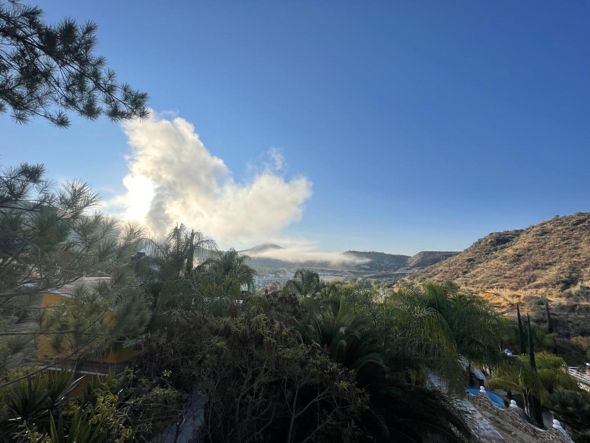 Quinta Las Bugambilias Hotell Tecozautla Exteriör bild